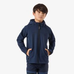 Kurtka softshell turystyka junior Swedemount Tromsö Softshell Jacket wodoodporna. Niebieskie kurtki męskie SWEDEMOUNT, bez wzorów, z softshellu, sportowe, bez kaptura. Za 199.99 zł.
