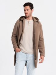 Płaszcz męski z kapturem w delikatny prążek - kawowy V1. Płaszcze męskie Ombre Clothing, m, bez wzorów, z elastanu, eleganckie, bez kołnierzyka, z kapturem. W wyprzedaży za 359.99 zł.