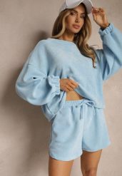 Niebieski Basicowy Komplet Szorty i Bluza Novirissa. Niebieskie bluzy damskie Renee, na lato, bez wzorów, z materiału, bez ramiączek, bez kaptura. Za 129.99 zł.