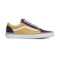 Buty do chodzenia damskie Vans Old Skool trampki. Czerwone obuwie sportowe damskie Vans, bez wzorów, bez zapięcia, trekkingowe, vans old skool. Za 228.00 zł.