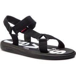 Sandały LEVI'S - 229847-752-59 Regular Black. Czarne sandały męskie Levi's®, na lato, bez wzorów, z materiału, klasyczne, bez zapięcia. W wyprzedaży za 129.00 zł.