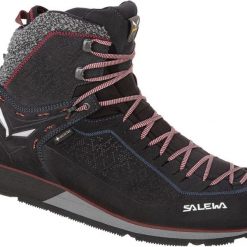 Buty Trekkingowe Damskie Salewa Mtn Trainer 2 Winter Gtx. Czarne obuwie trekkingowe damskie Salewa, z gore-texu, bez zapięcia. Za 1,045.15 zł.