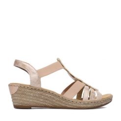 Sandały Rieker. Czerwone sandały damskie Rieker, bez wzorów, bez obcasa, na koturnie, bez zapięcia. Za 319.99 zł.