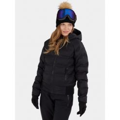 Kurtka Narciarska Damska Fundango Zina. Czarne kurtki sportowe damskie FUNDANGO, na zimę, bez wzorów, bez ramiączek, bez kaptura, narciarskie. Za 679.90 zł.