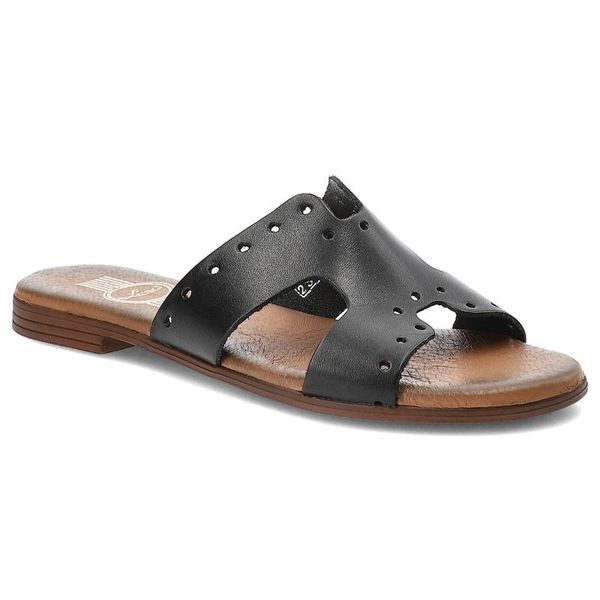 Czarne Klapki Lemar Skórzane Buty Damskie. Czarne klapki damskie Lemar, na lato, bez wzorów, casualowe, bez obcasa, na platformie, bez zapięcia. Za 169.00 zł.