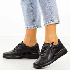 Czarne ażurowe skórzane półbuty damskie Vinceza 79565. Czarne półbuty damskie VINCEZA, na jesień, w ażurowe wzory, z jeansu, eleganckie, bez obcasa, na płaskiej podeszwie, bez zapięcia. Za 219.00 zł.