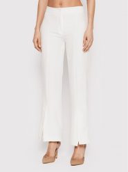 DeeZee Spodnie materiałowe Colleen SPDT0001 Biały Regular Fit. Białe spodnie materiałowe damskie DeeZee, bez wzorów, z materiału. Za 169.99 zł.
