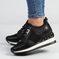 Czarne sneakersy półbuty damskie Vinceza 10733. Czarne półbuty damskie VINCEZA, bez wzorów, ze skóry, bez obcasa, na koturnie, bez zapięcia. Za 139.00 zł.