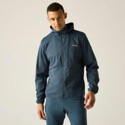 Męska wodoodporna kurtka typu softshell z kapturem Tredmoor. Niebieskie kurtki męskie Regatta, m, bez wzorów, z materiału, z kapturem, trekkingowe. Za 299.99 zł.