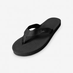 Klapki damskie - Easy Living Lite Black. Czarne klapki damskie INDOSOLE, bez wzorów, z nylonu, sportowe, bez obcasa, bez zapięcia. Za 132.00 zł.