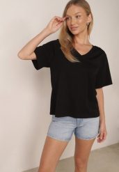 Czarny T-shirt z Bawełny z Trójkątnym Dekoltem Siliphe. Czarne t-shirty damskie Born2be, uniwersalny, bez wzorów, z bawełny, biznesowe, bez kołnierzyka, bez ramiączek. Za 79.99 zł.