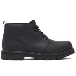 Timberland Britton Road Mid Chukka WP Nero Trzewiki męskie. Czarne botki męskie Timberland, bez wzorów, biznesowe, bez obcasa, bez zapięcia. W wyprzedaży za 639.99 zł.