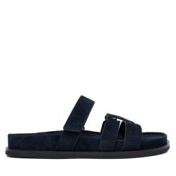 Klapki Tory Burch. Niebieskie klapki damskie Tory Burch, bez wzorów, sportowe, bez obcasa, bez zapięcia. Za 1,609.00 zł.