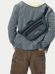 Quiksilver Nerka WBEO-QUIK-M-001-10 Zielony ciemny. Zielone saszetki i nerki męskie Quiksilver, bez wzorów, z materiału. Za 59.99 zł.