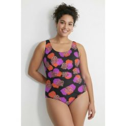 Damskie Strój kąpielowy wzór w panterkę bez miękkich miseczek okrągły dekolt. Czarne stroje kąpielowe damskie Ulla Popken, plus size, bez wzorów, z elastanu. Za 199.99 zł.