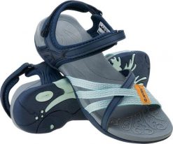 Hi-Tec Sandały Celneo W niebieskie r. 38. Niebieskie sandały damskie Hi-tec, bez wzorów, bez obcasa, bez zapięcia. Za 119.16 zł.