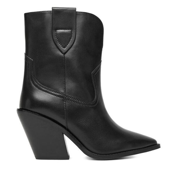 Kowbojki Badura. Czarne botki damskie Badura, bez wzorów, bez obcasa, na słupku, bez zapięcia. Za 269.99 zł.