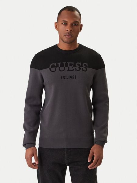 Guess Sweter M6RR20 Z4492 Szary Regular Fit. Szare swetry męskie Guess, m, z aplikacjami, z syntetyku, bez kołnierzyka, bez ramiączek. Za 395.00 zł.