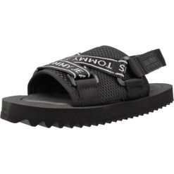 Sandały TOMMY JEANS EN0EN02462 Czarny. Czarne sandały damskie Tommy Hilfiger, bez wzorów, z jeansu, bez obcasa, bez zapięcia. Za 226.99 zł.