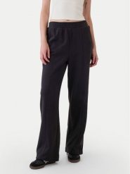 Gap Spodnie dresowe 523579-01 Czarny Regular Fit. Czarne spodnie dresowe damskie GAP, bez wzorów, z bawełny. Za 129.99 zł.