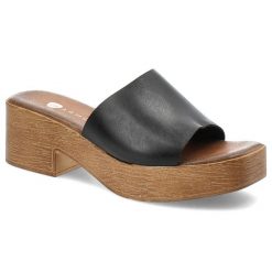 Czarne Stylowe Klapki Armodo Modne Obuwie Damskie. Czarne klapki damskie Armodo, bez wzorów, eleganckie, bez obcasa, na obcasie, bez zapięcia. Za 209.00 zł.