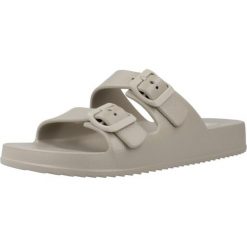 Sandały IGOR S10318 Brązowy. Brązowe sandały damskie Igor, bez wzorów, z syntetyku, bez obcasa, bez zapięcia. Za 157.99 zł.