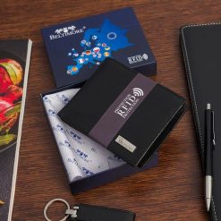 Męski portfel skórzany klasyczny duży poziomy czarny skóra nat Beltimore P09. Czarne portfele męskie bez wzorów, ze skóry. Za 69.99 zł.