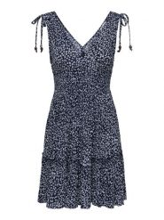 ONLY Sukienka letnia Fernanda 15373070 Granatowy Regular Fit. Niebieskie sukienki damskie ONLY, na lato, xs, bez wzorów, z wiskozy, bez kołnierzyka, bez ramiączek. Za 159.99 zł.