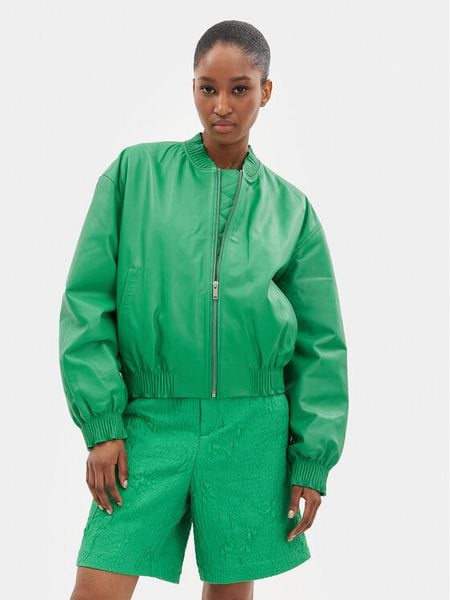 Custommade Kurtka skórzana Francette 999418856 Zielony Relaxed Fit. Zielone kurtki damskie Custommade, xl, bez wzorów, ze skóry, bez kaptura. Za 1,659.00 zł.