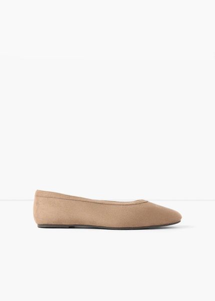 Baleriny. Brązowe balerinki damskie bonprix, bez wzorów, bez obcasa, bez zapięcia. Za 79.99 zł.