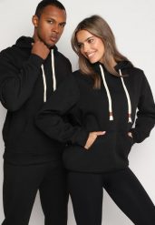 Czarna Bluza z Bawełną Wykończona Kapturem Kangurową Kieszenią i Polarem Padela. Czarne bluzy męskie Born2be, l, bez wzorów, z bawełny, z kapturem. Za 84.99 zł.