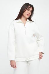 Bluza damska Madia MM. Bluzy damskie MM, s, bez wzorów, bez ramiączek, bez kaptura. Za 999.00 zł.