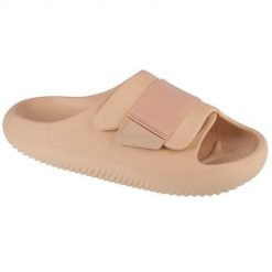 Klapki unisex Crocs 2094132DS. Brązowe klapki damskie Crocs, bez wzorów, z materiału, sportowe, bez obcasa, bez zapięcia. Za 359.99 zł.
