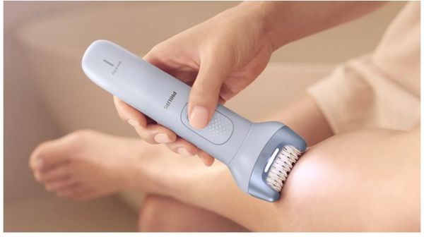 Depilator Philips Seria 8000 (BRE709/00). Depilatory Philips. Za 527.04 zł.