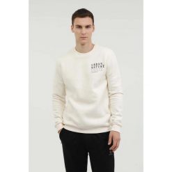 Bluza męska LUMBERJACK NATURE BACK PRINTED SWEATSHIRT. Białe bluzy męskie Lumberjack, m, bez wzorów, bez ramiączek, bez kaptura. Za 129.99 zł.