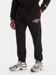 Reebok Spodnie dresowe Walker RK25149CCM Czarny Regular Fit. Czarne spodnie sportowe męskie Reebok, m, bez wzorów, z bawełny. Za 199.99 zł.