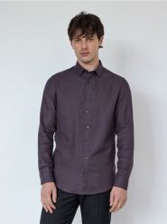 Koszula slim z bawełny egipskiej - bordowy. Czerwone koszule męskie Reserved, l, bez wzorów, z bawełny, bez kołnierzyka, bez ramiączek. W wyprzedaży za 45.99 zł.