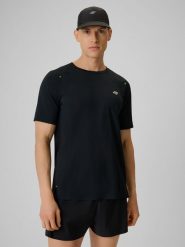 4F Koszulka do biegania szybkoschnąca męska - czarna M. Czarne t-shirty męskie 4F, m, bez wzorów, z materiału, bez kołnierzyka, bez ramiączek. Za 119.99 zł.