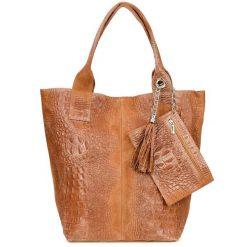 Shopper bag skórzany camelowy croco L94. Brązowe shopperki damskie z aplikacjami, z materiału, małe, zamszowe, bez dodatków. Za 230.99 zł.