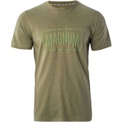 Koszulka męska Magnum Essential T-Shirt 2.0 - oliwkowa, Rozmiar M. Zielone koszulki sportowe męskie MAGNUM, m, bez wzorów, z bawełny, bez ramiączek. Za 39.99 zł.