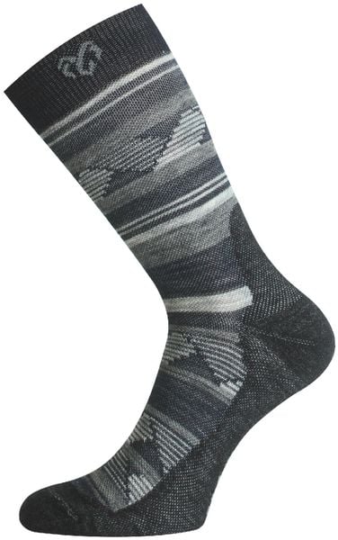 Skarpety merino WLI. Żółte skarpetki damskie LASTING, bez wzorów, z elastanu. Za 65.00 zł.