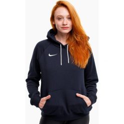 Bluza sportowa damska Nike Park 20 Hoodie. Niebieskie bluzy damskie Nike, bez wzorów, sportowe, bez ramiączek, bez kaptura. Za 246.93 zł.