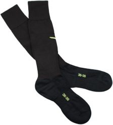 Skarpety piłkarskie Diadora Game Skarpetki Aia Czarne 39-42. Czarne skarpety męskie Diadora, bez wzorów, z bawełny. Za 99.99 zł.