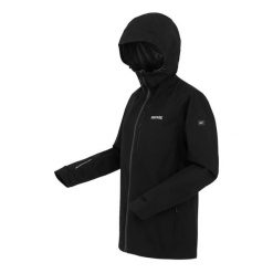 Kurtka turystyczna przeciwdeszczowa damska Birchdale wodoodporna. Czarne kurtki sportowe damskie Regatta, bez wzorów, z poliesteru, bez ramiączek, bez kaptura, trekkingowe. Za 299.99 zł.