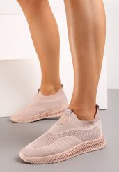 Różowe Wsuwane Buty Sportowe z Elastyczną Cholewką Olaris. Czerwone obuwie sportowe damskie Born2be, bez wzorów, bez zapięcia. Za 74.99 zł.