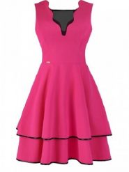 Sukienka Model Donna Fuksja - Jersa. Czerwone sukienki damskie Jersa, plus size, bez wzorów, z elastanu, bez kołnierzyka, plus size, bez ramiączek, midi, dopasowane. Za 376.65 zł.