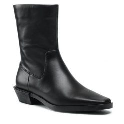 Botki GINO ROSSI. Czarne botki damskie Gino Rossi, bez wzorów, bez obcasa, na płaskiej podeszwie, bez zapięcia. Za 319.99 zł.