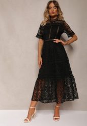 Czarna Rozkloszowana Sukienka Maxi Ażurowa z Falbanką Ranilette. Czarne sukienki damskie Renee, na lato, s, w ażurowe wzory, eleganckie, bez kołnierzyka, bez ramiączek, maxi, rozkloszowane. Za 129.99 zł.
