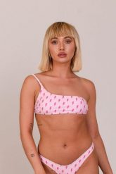 Góra bikini z odkrytymi ramionami Strajk szczęścia. Czerwone stroje kąpielowe damskie OOSC, m, bez wzorów, z materiału. Za 122.99 zł.