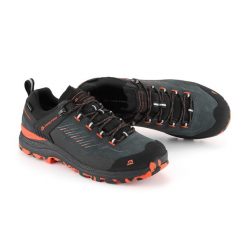 Buty trekkingowe niskie unisex Alpine Pro Zereme Vibram. Czarne buty zimowe męskie Alpine Pro, bez wzorów, bez obcasa, bez zapięcia. W wyprzedaży za 399.00 zł.